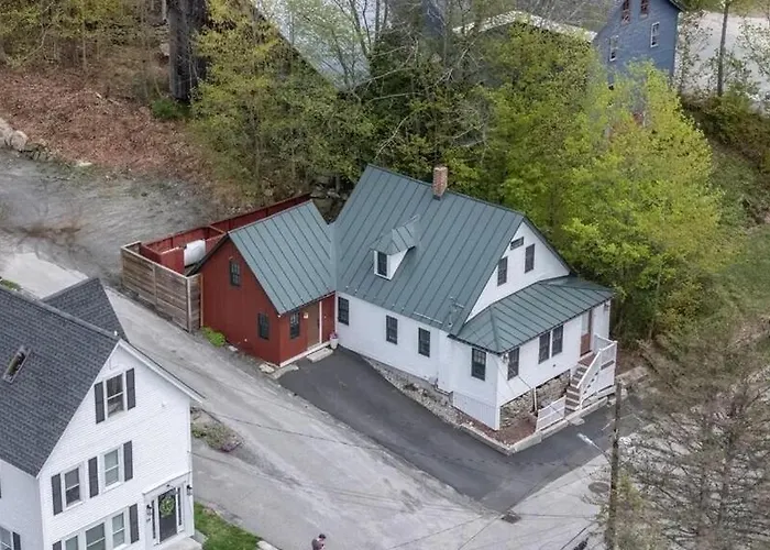 Sunapee Harbor Retreat