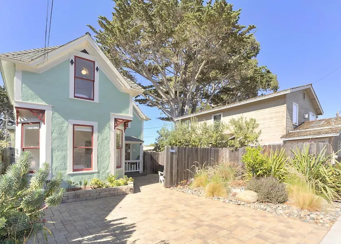 3943 Rad Beach House