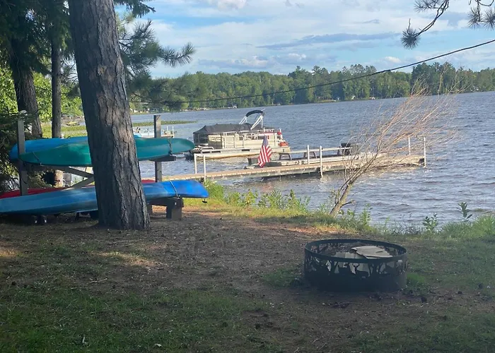 “The Cottage “On Lake Amnicon. Pet Friendly!