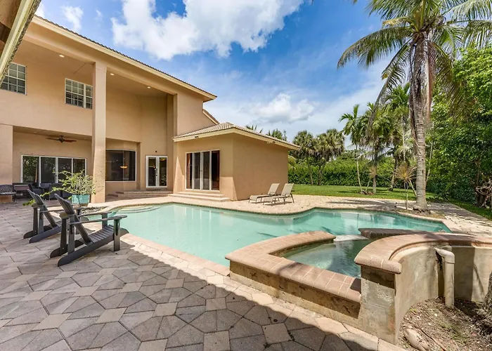 Parkland Pool Estate: 2 Luxury Homes On 2 Acres
