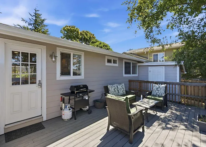 #Stayinmydistrict Northbend Duplex