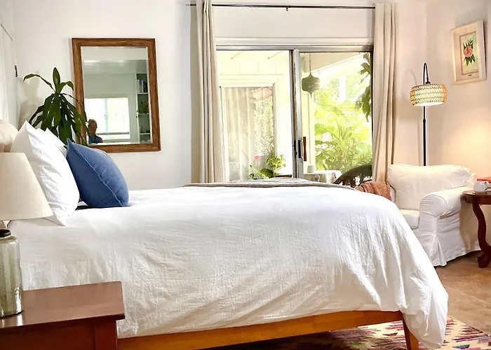 Private Malibu Guest Suite