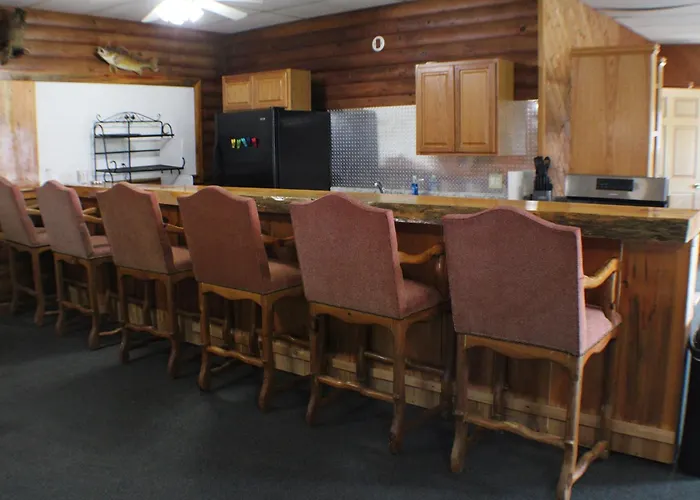 Adventure Outpost B Furnished Studio