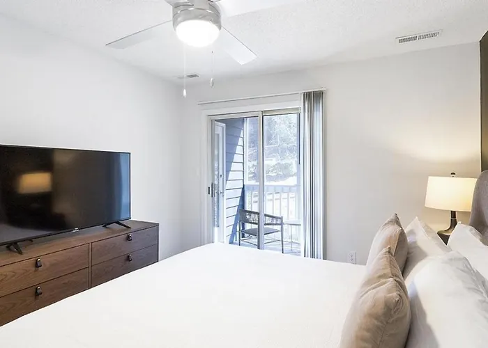 Landing Modern Apartment With Amazing Amenities