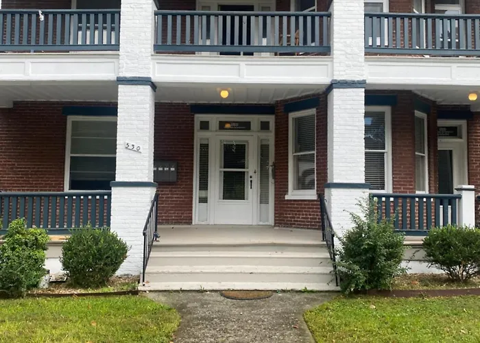 Highland Park 1 - Budget Stay- Near Downtown