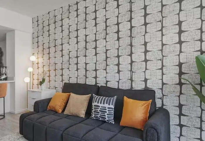 Luxury High Rise Heart Bellevue