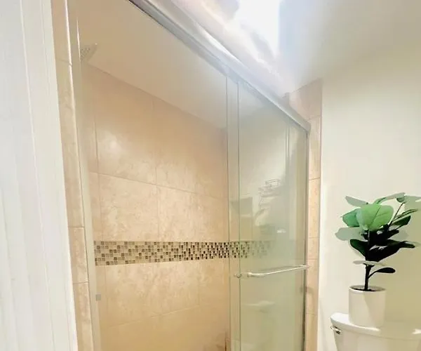 Two Bedroom Coastal Retreat Steps From The Beach