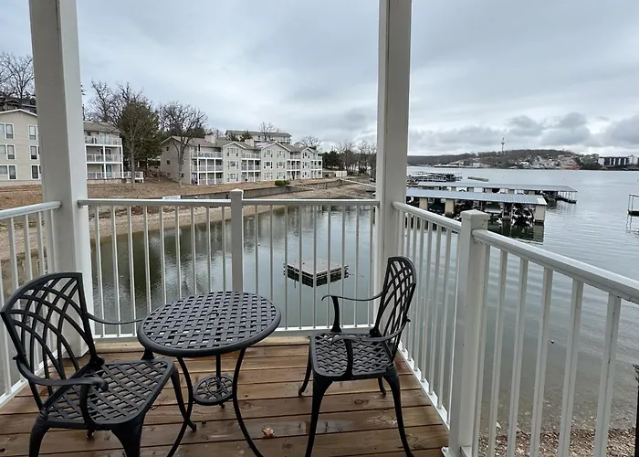 Kapilana Resort Luxury Condos - Lake Of The Ozarks Waterfront, Pool, Dock, Grill, Fishing, Boat Rentals, & Lake Views And Lakefront