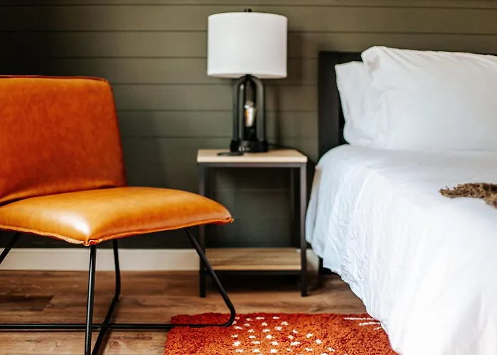Grey Pine Lodge