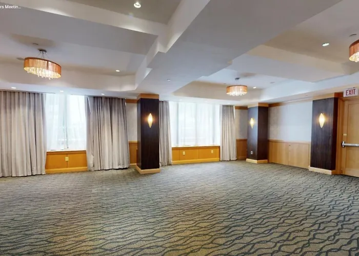 Beacon Hotel&Corporate Quarters Washington