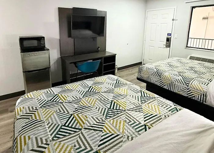 Motel 6-Enfield, Ct - Hartford