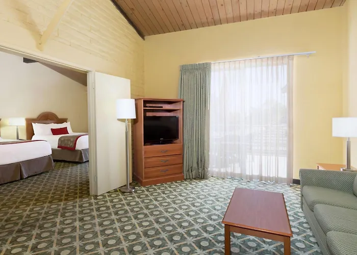 Ramada By Wyndham Santa Barbara