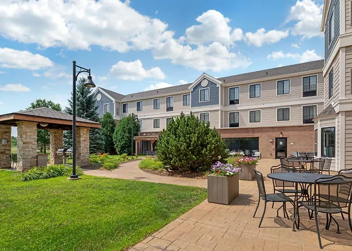 Staybridge Suites Milwaukee West-Oconomowoc By Ihg