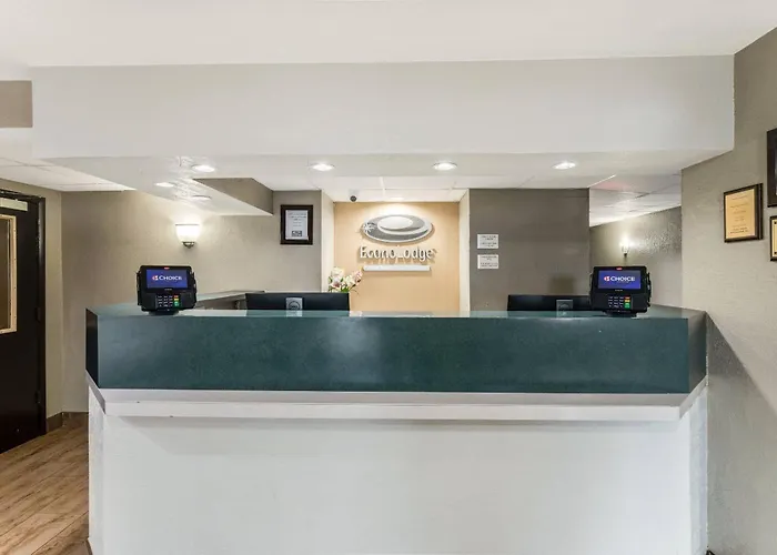 Econo Lodge Madison East
