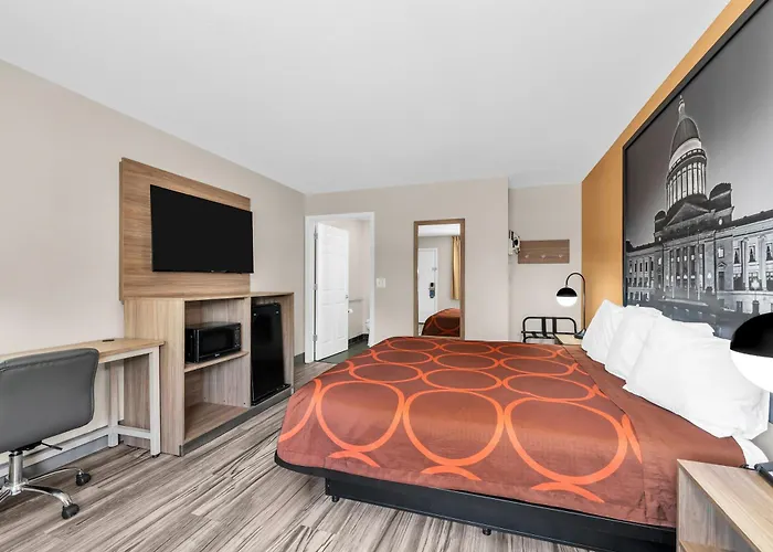 Super 8 By Wyndham Siloam Springs