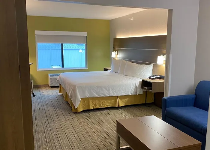 Holiday Inn Express Hotel & Suites Weston By Ihg
