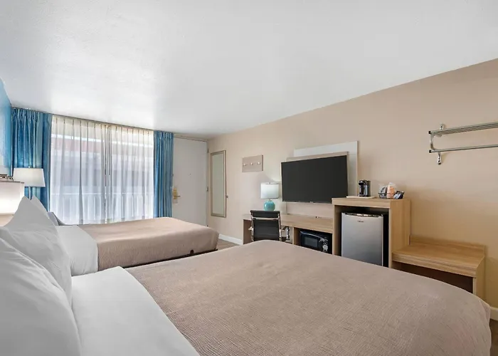 Quality Inn & Suites Conference Center