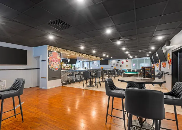 Quality Inn & Suites Conference Center