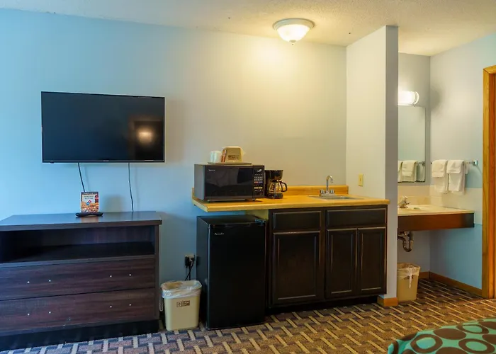 Budget Host Inn Fridley