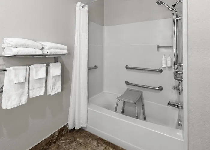 Days Inn By Wyndham Mankato