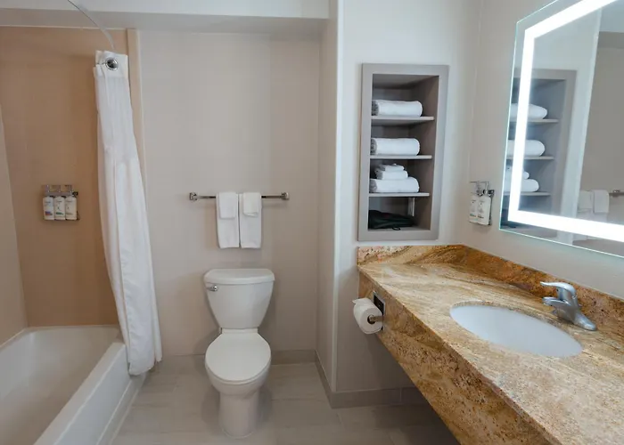 Holiday Inn Express & Suites Logan By Ihg