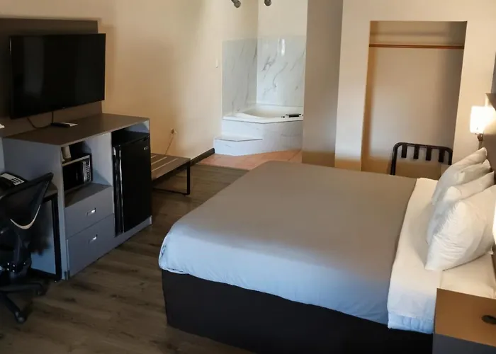 Bourbon Capital Inn