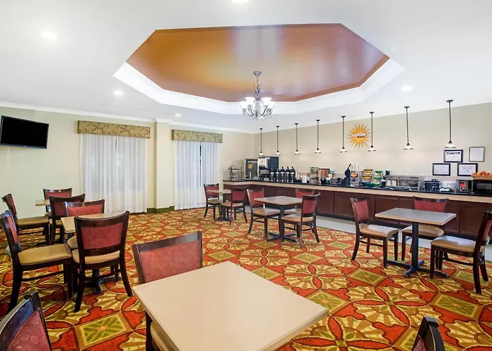 La Quinta By Wyndham Columbus Tx