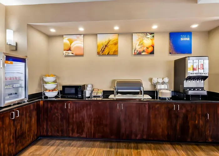 Comfort Suites Salem-Roanoke I-81