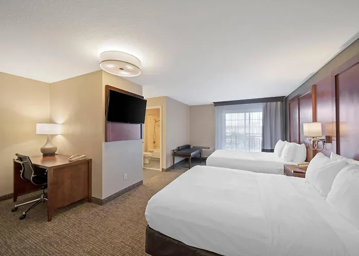 Comfort Suites Red Bluff Near I-5