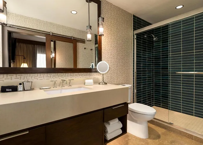 Hoodoo Moab, Curio Collection By Hilton