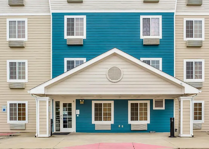 Woodspring Suites Conroe