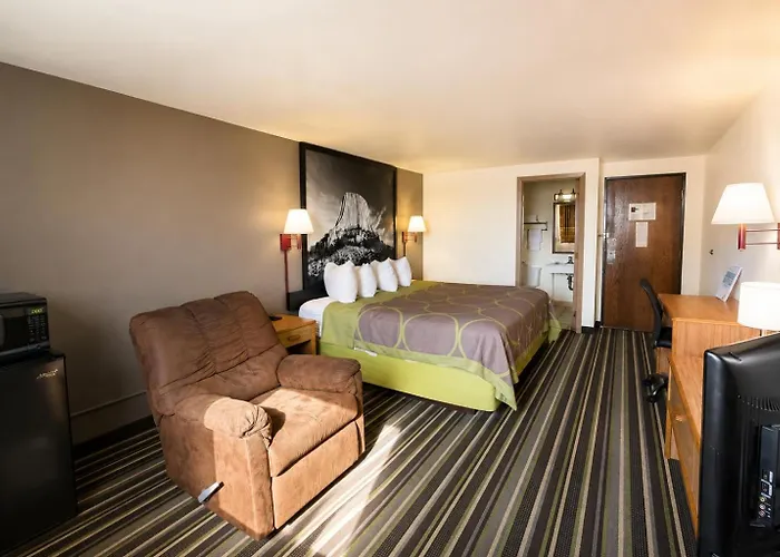 Fairbridge Inn And Suites