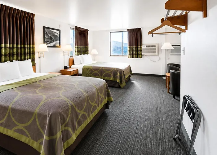 Fairbridge Inn And Suites