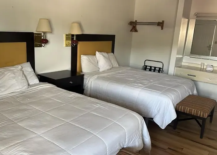 Holiday Motel