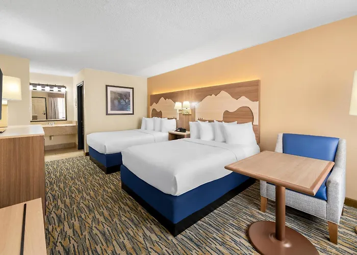 Best Western Center Pointe Inn
