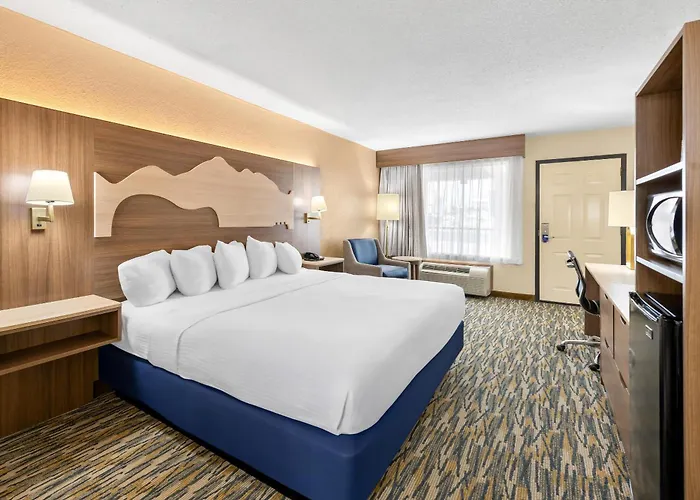 Best Western Center Pointe Inn
