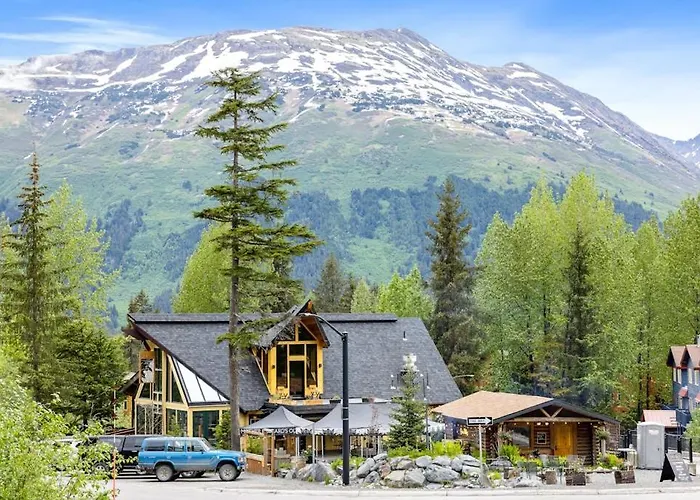 Compact Girdwood Cottage Near The Alyeska Lifts