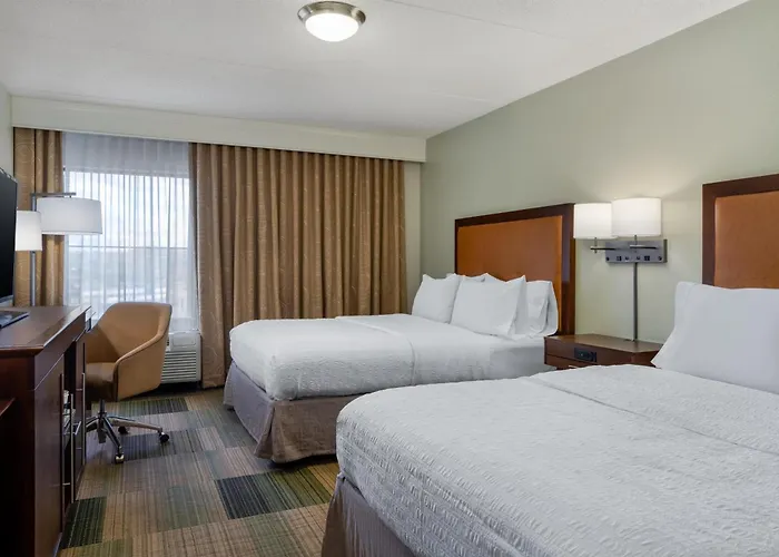 Hampton Inn & Suites Albany-Downtown