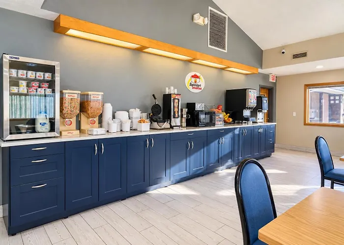 Super 8 By Wyndham Hot Springs