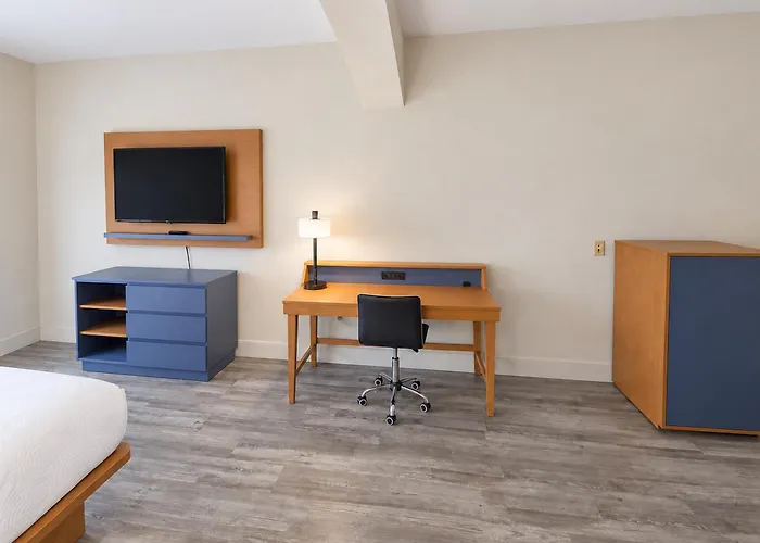 Country Inn & Suites By Radisson, Pensacola West, Fl