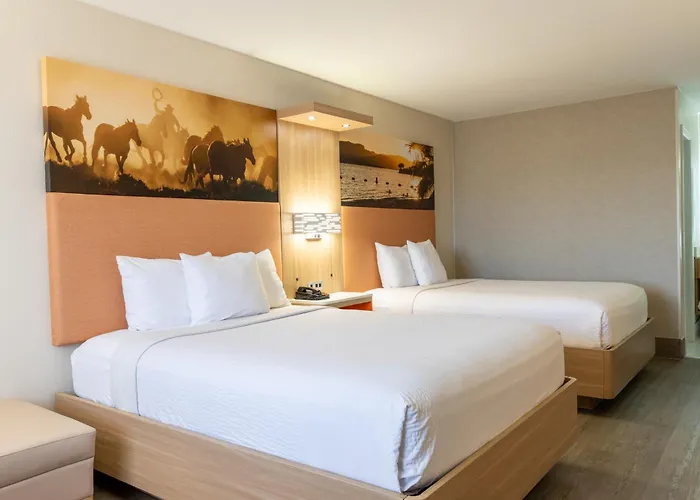 Days Inn By Wyndham Granbury