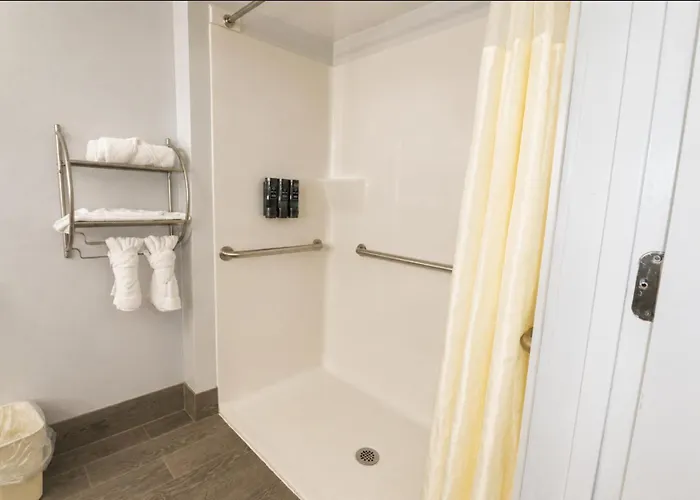 Envi Boutique Hotel Henderson-Evansville South