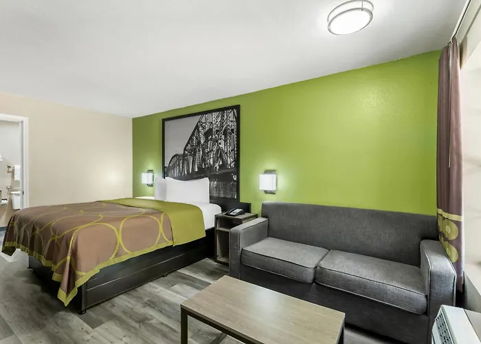 Super 8 By Wyndham Bossier City/Shreveport Area