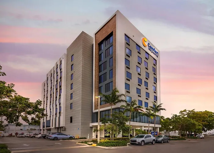 Comfort Inn & Suites Miami International Airport