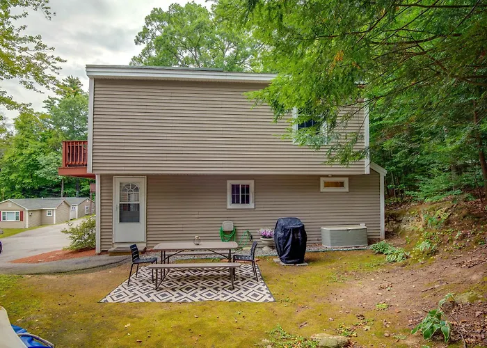 Laconia Home W/ Beach - 1/2 Mi To Weirs Beach