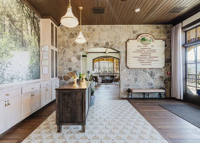 Dillard House