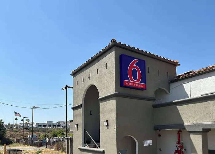 Studio 6 Lake Elsinore, Ca