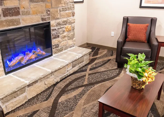Cobblestone Inn & Suites - Winters