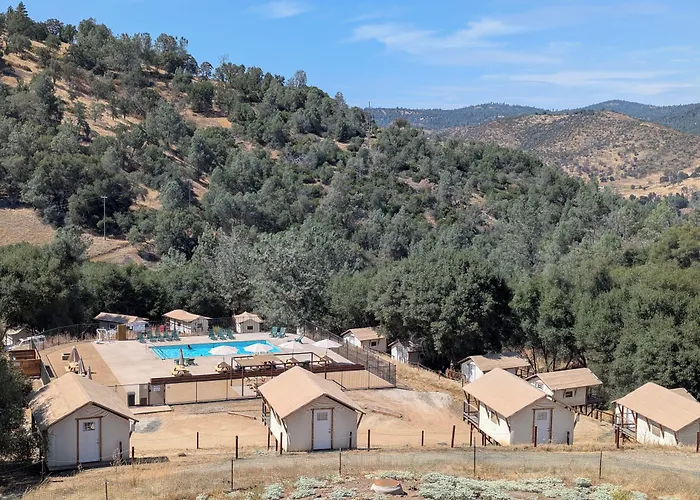 Wildhaven Yosemite Glamping