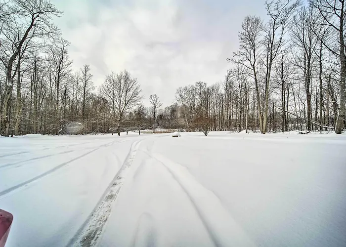 Cambridge Springs Cabin Near French Creek!
